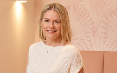 Julie Sechi | Project Sales and Marketing Manager 